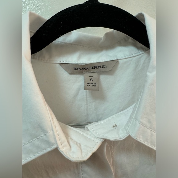 NWOT Banana Republic Button Down Top - Picture 4 of 5